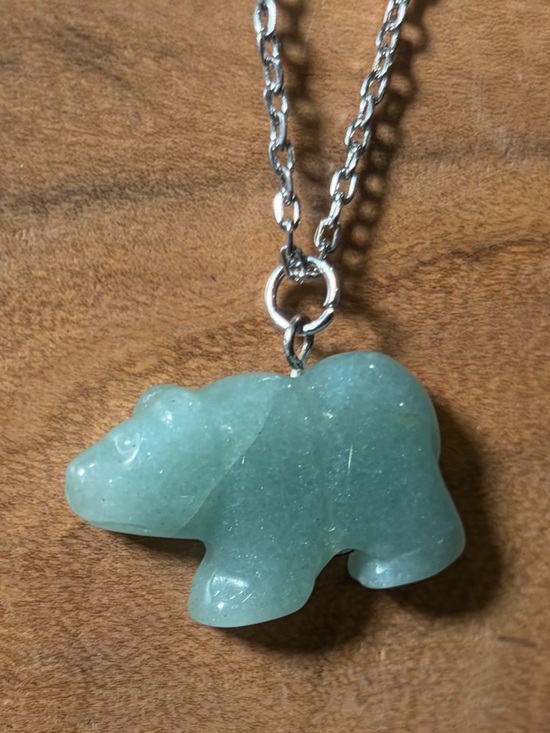 ❀ Jewelry - Green Aventurine Bear Hand-Carved Pendant Necklace Long